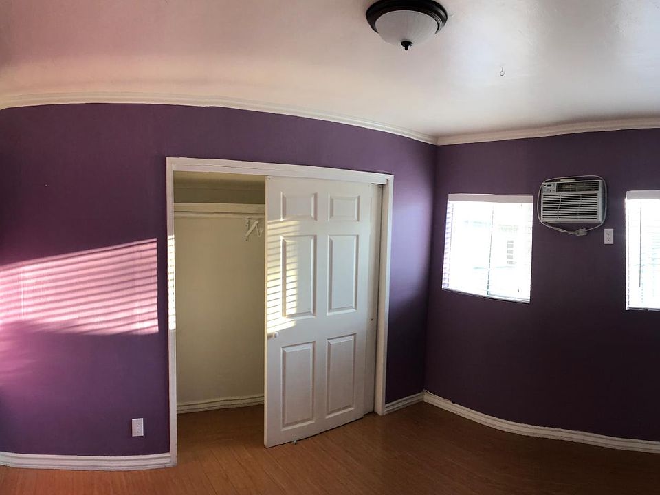 2nd image of 1216 Orange Grove Ave