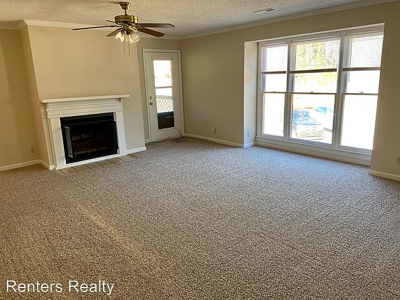 2nd image of 5024 Seven Pine Cir NW