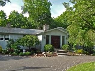 7 Aspen Ledges Rd, Ridgefield, CT 06877