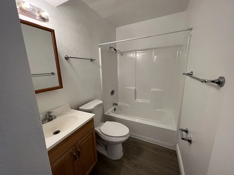 3259 Marshall Way #10 — Photo 11