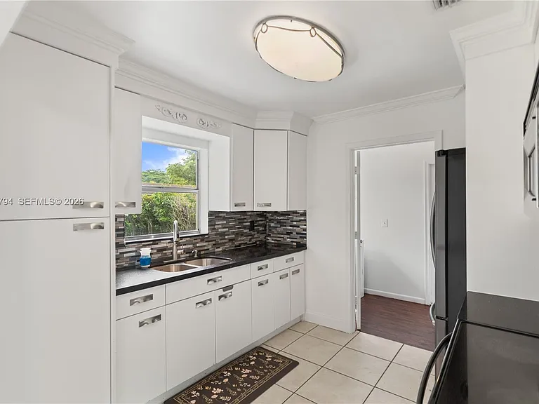 4151 SW 56th Ave — Photo 22