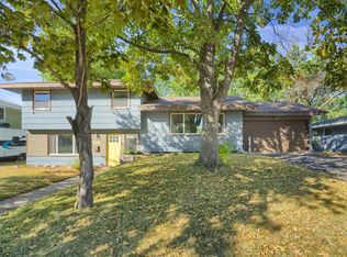 2630 65th Ave N, Brooklyn Center, MN 55430