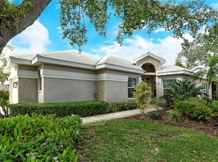 560 Fallbrook Dr, Venice, FL 34292