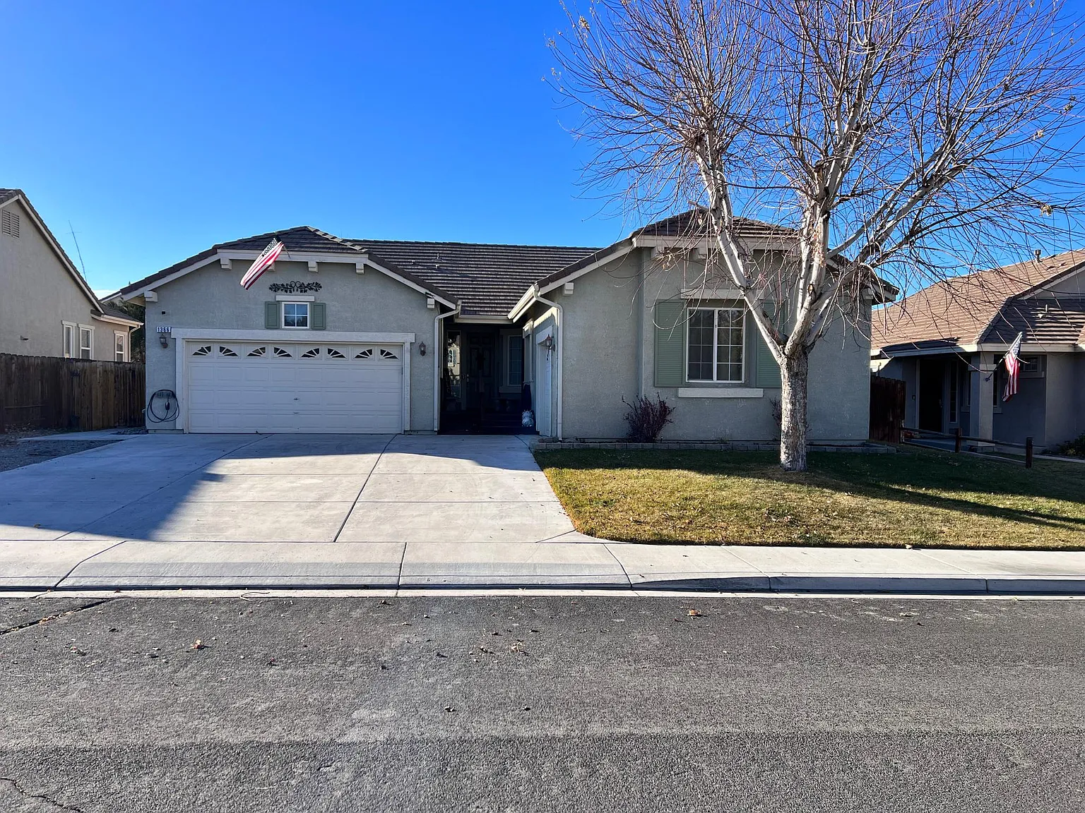 1366 Horse Creek Way photo 1