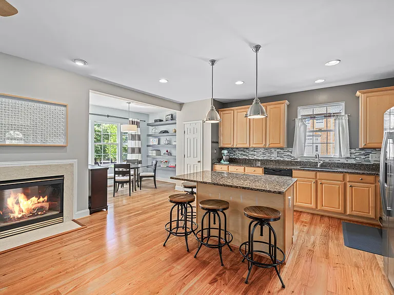 4110 Brookgreen Dr — Photo 10