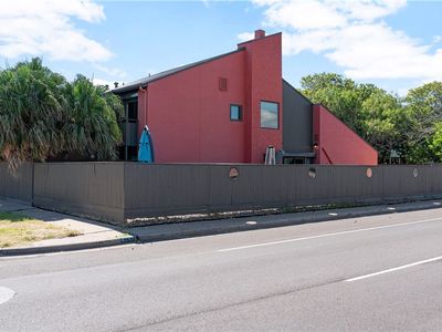 4243 Ocean Dr, Corpus Christi, TX, 78411