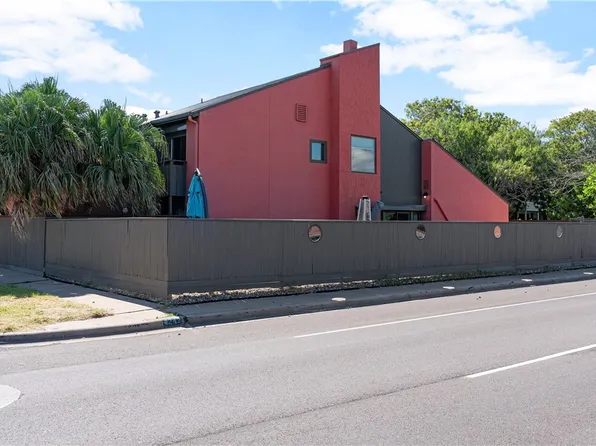 4243 Ocean Dr, Corpus Christi, TX 78411