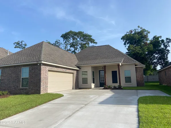104 Croydon Ave, Youngsville, LA 70592
