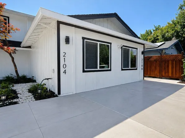 2104 Golden Leaf Ct #2106, Modesto, CA 95355