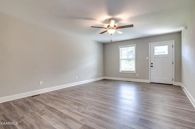 7936 Poplar Grove Ln — Photo 6