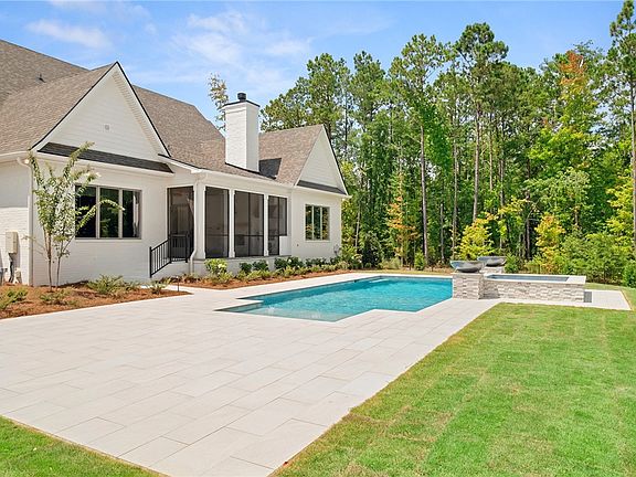 3rd image of 9001 Chapel Heights Dr