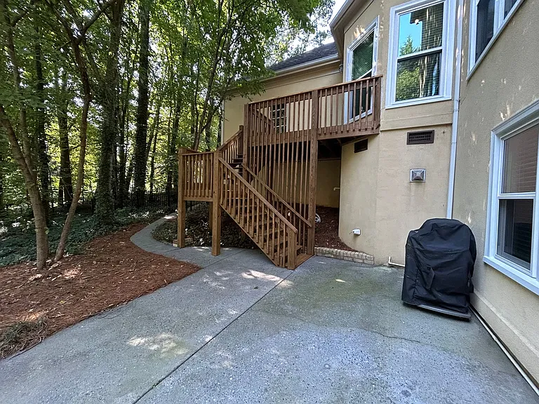 3602 French Woods Rd — Photo 22