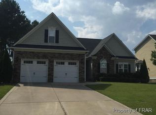 4020 Windy Fields Dr, Fayetteville, NC 28306