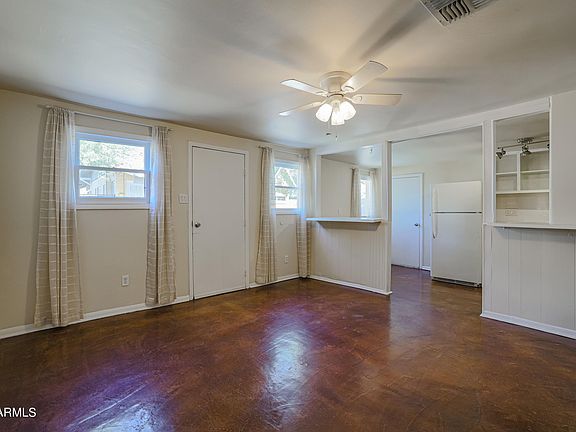 4th image of 1005 E Moreland St 2-unit 2