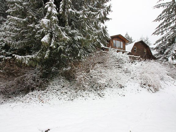 3rd image of 20425 36th Ave NW