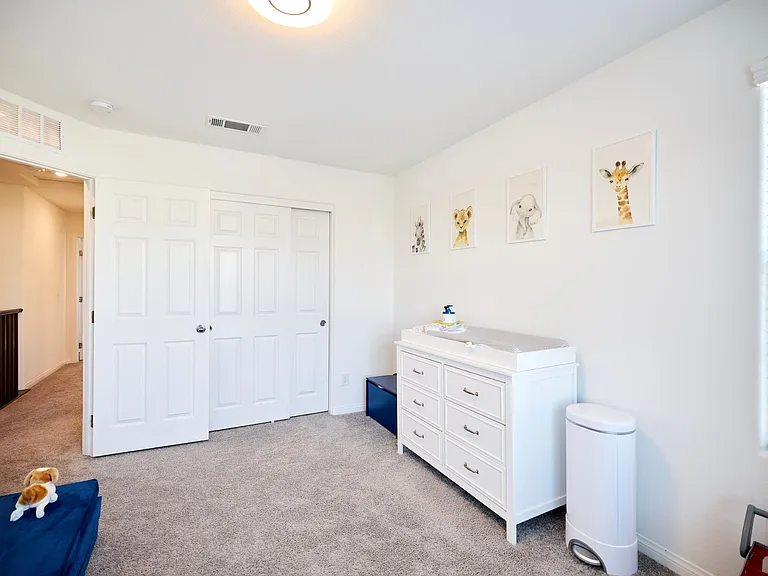1132 Heliodor Ave — Photo 7