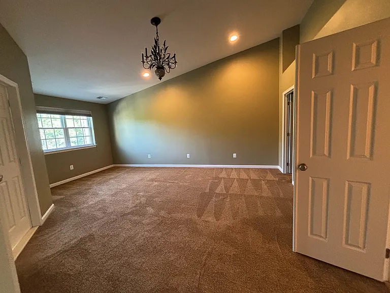 25570 Creekmore Ter — Photo 16