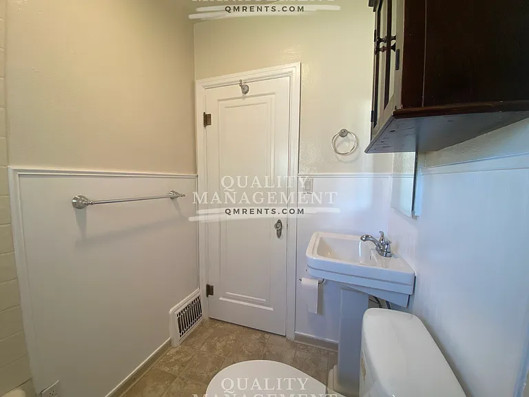 703 9th St S — Photo 10