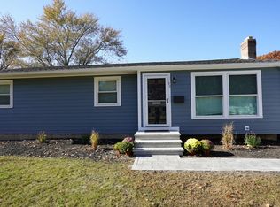 42 Centre St, Natick, MA 01760