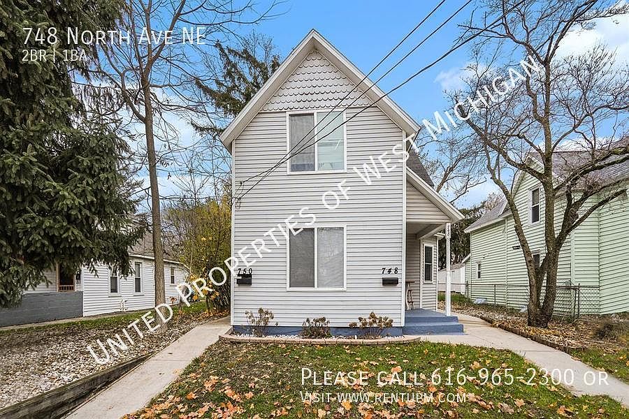 1st image of 748 N Ave NE