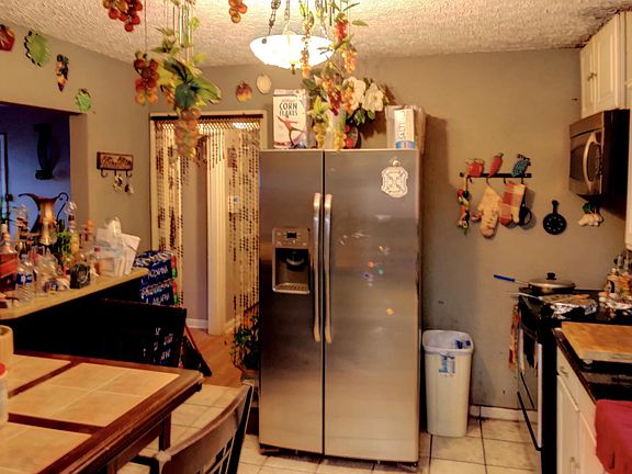 5th image of 1204 Coarsey Dr