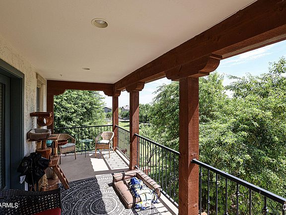 2nd image of 20895 W MAIDEN Lane