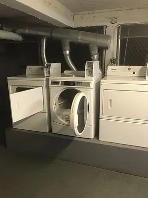 Rented by Steven Apuzzi LLC | media 34