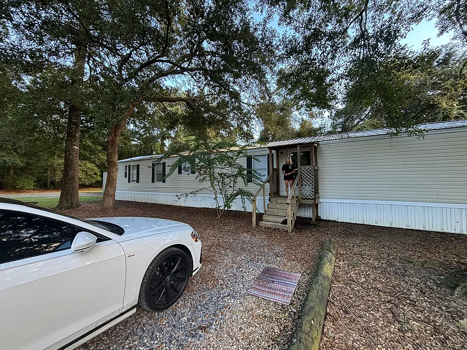 27344 Highway 43