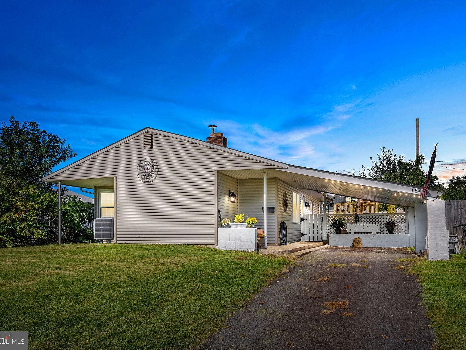 184 Farmbrook Dr, Levittown, PA 19055 MLS PABU2054168 Zillow