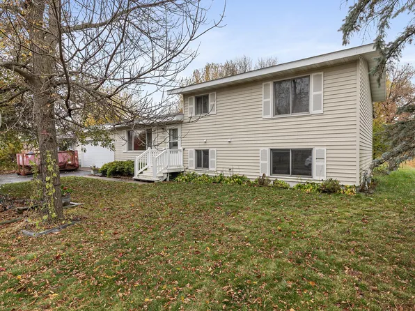 1005 4th Ave NE, Little Falls, MN 56345