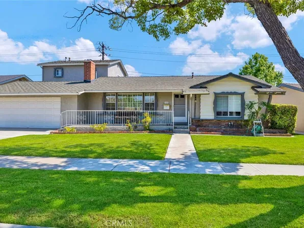 3222 W Sunview Dr, Anaheim, CA 92804
