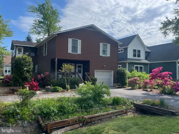 8 Grand Port Rd, Ocean Pines, MD 21811