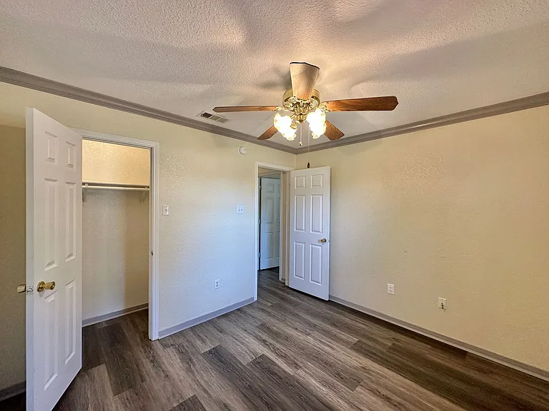 108 Meadow Lake Ln — Photo 27