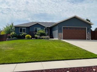 10084 Willmington Dr, Summerset, SD 57718
