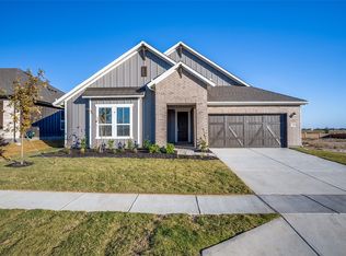 329 Fallbrook Dr, Aledo, TX 76008