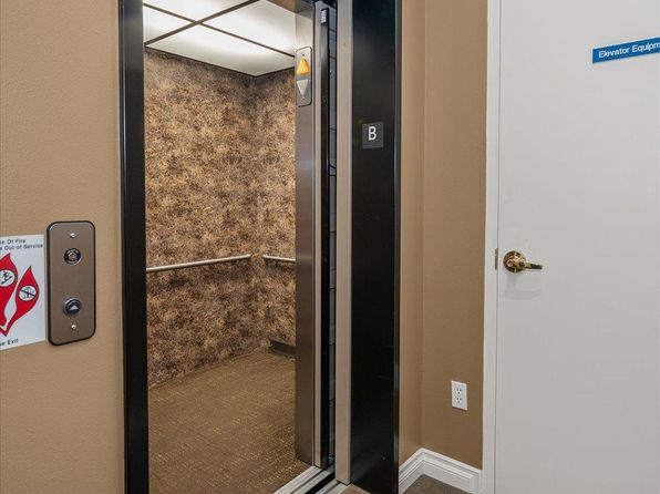 1828 W Riverside Ave APT 301, Spokane, WA 99201