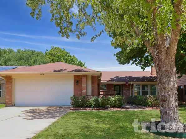 2674 Steppington St, Grand Prairie, TX 75052
