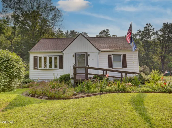 516 Park Ave, Lock Haven, PA 17745