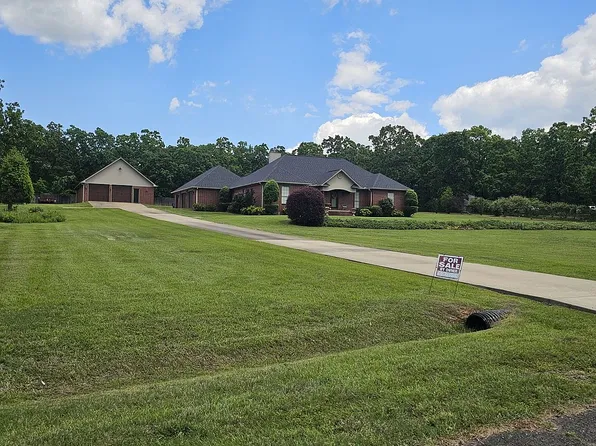 15 Amanda Ln, Cabot, AR 72023