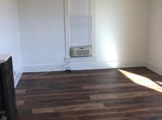 134 NW E St, Grants Pass, OR 97526