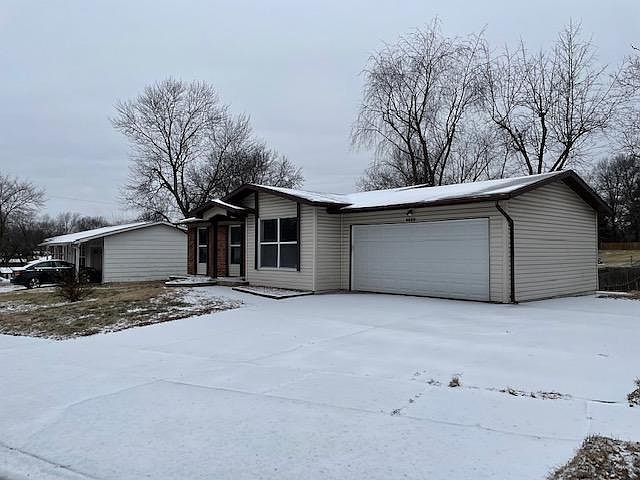 1st image of 6585 Las Sombrias Ln