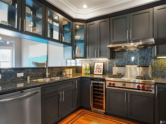 3rd image of 4339 California St #3