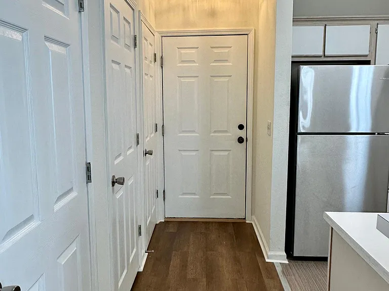 1310 River Oaks Dr #2G — Photo 3