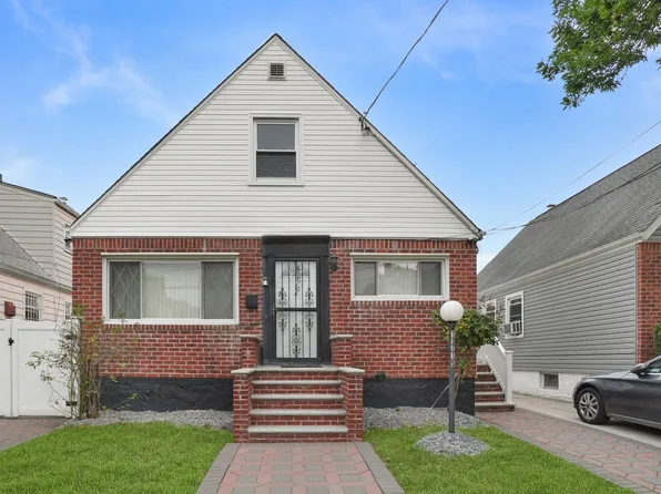 13715 170th Street, Jamaica, NY 11434
