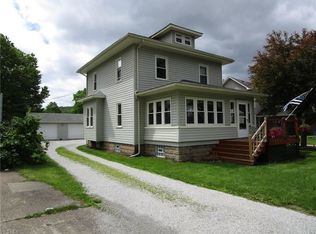 364 E Main St, Gnadenhutten, OH