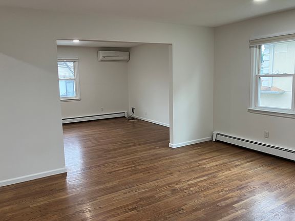 2nd image of 132 E Harriet Ave Floor 1