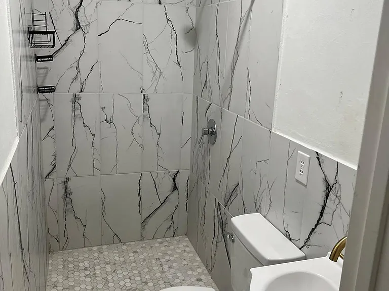 Walk in shower