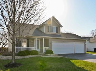 2015 Sunnyside Dr, Zion, IL 60099