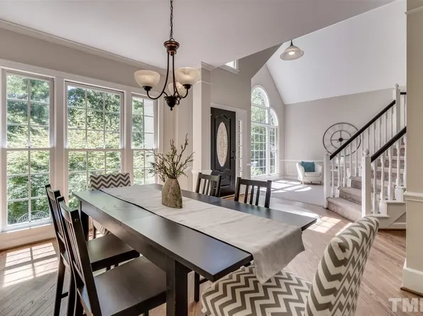 200 Orchard Ln Unit 4, Carrboro, NC 27510