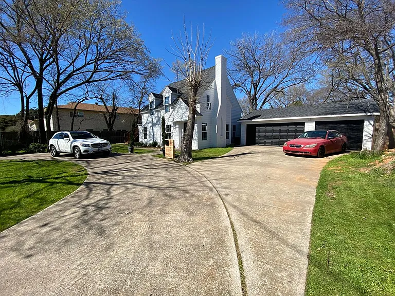 1027 E Union Bower Rd — Photo 18